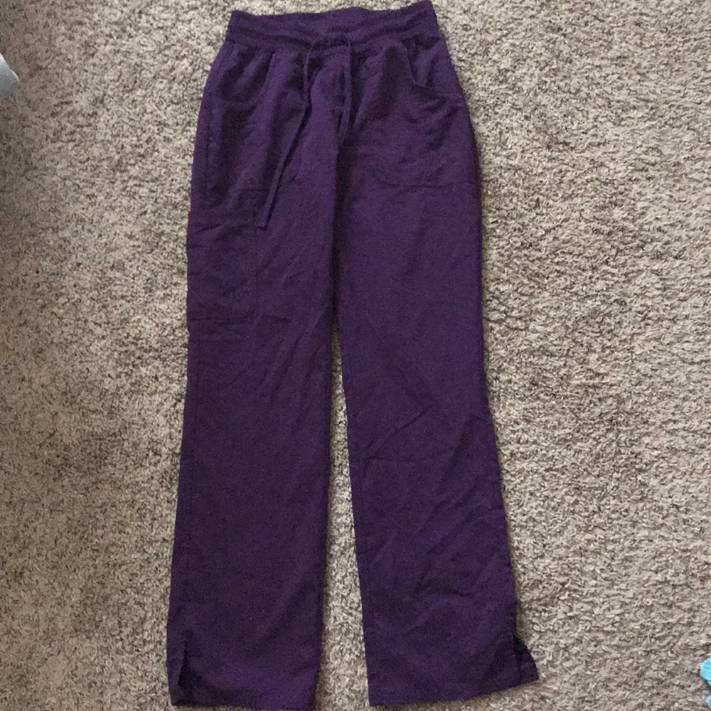 Small Scrub Pants